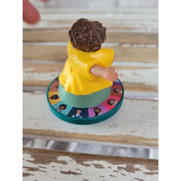 Encanto Disney 2021 McDonald's toy figurine spin - Picture 4 of 6